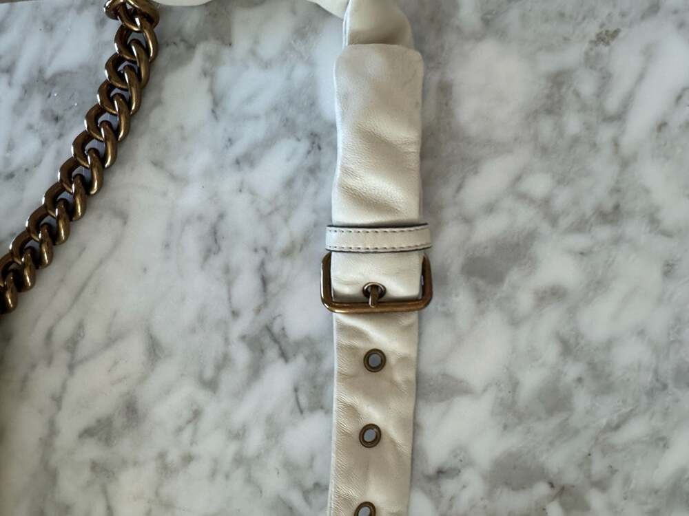 Kurt Geiger London quilted sling crossbody belt bag, cream-white-NWT - Picture 7 of 8
